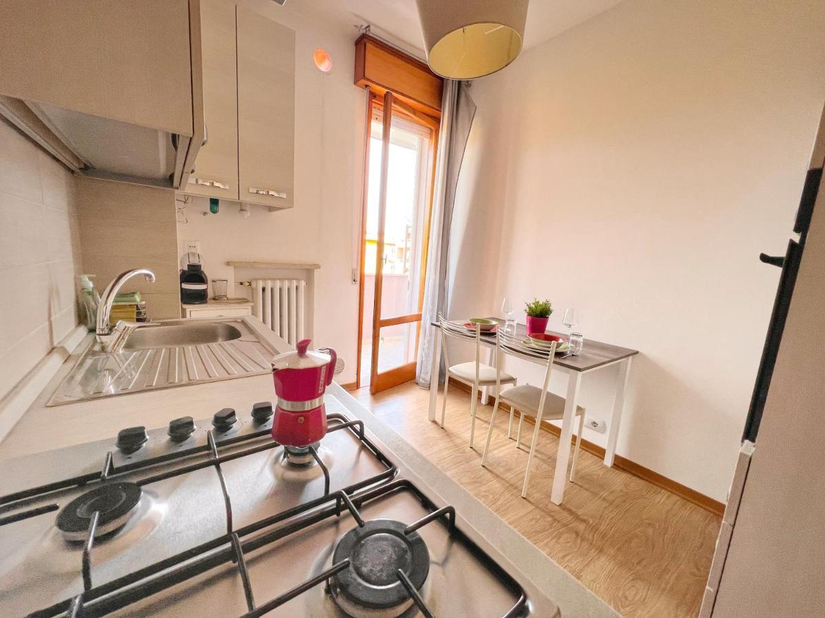 Lovely Apartment A Due Passi Dal Mare 里米尼 外观 照片